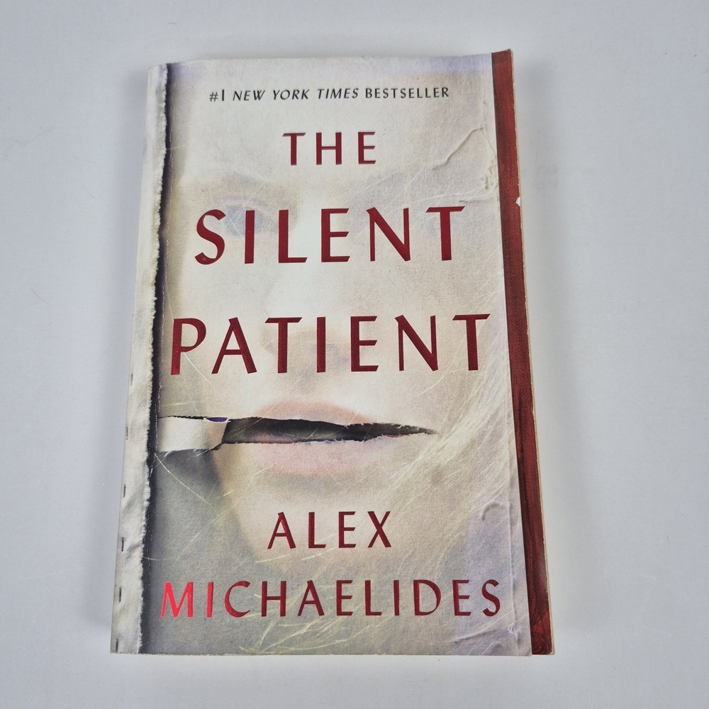 The Silent Patient Alex Michaelides Paperback Psychological Thriller